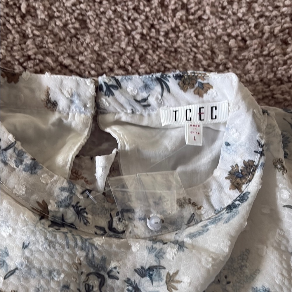 TCEC Floral Ruffle Dress - Picture 4 of 6
